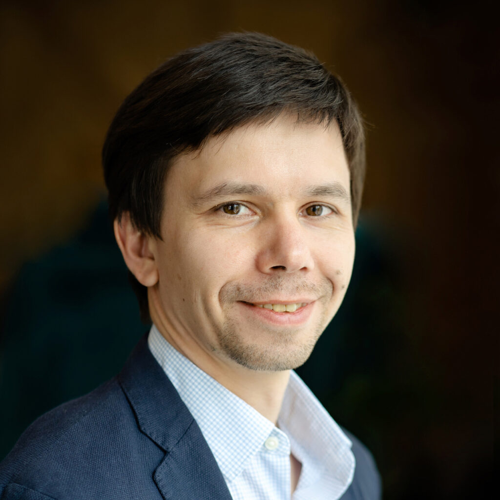 Илья Шабанов